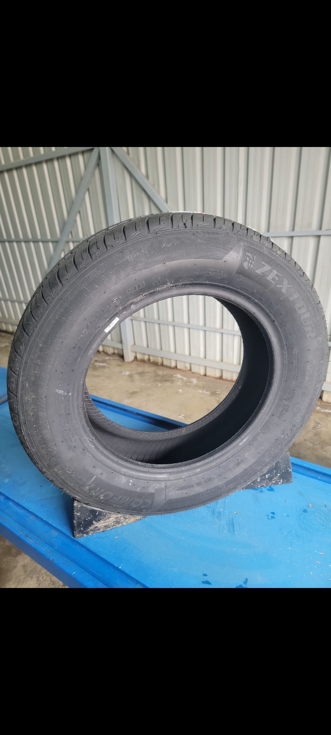 COMFORT 195/65 R15 HT