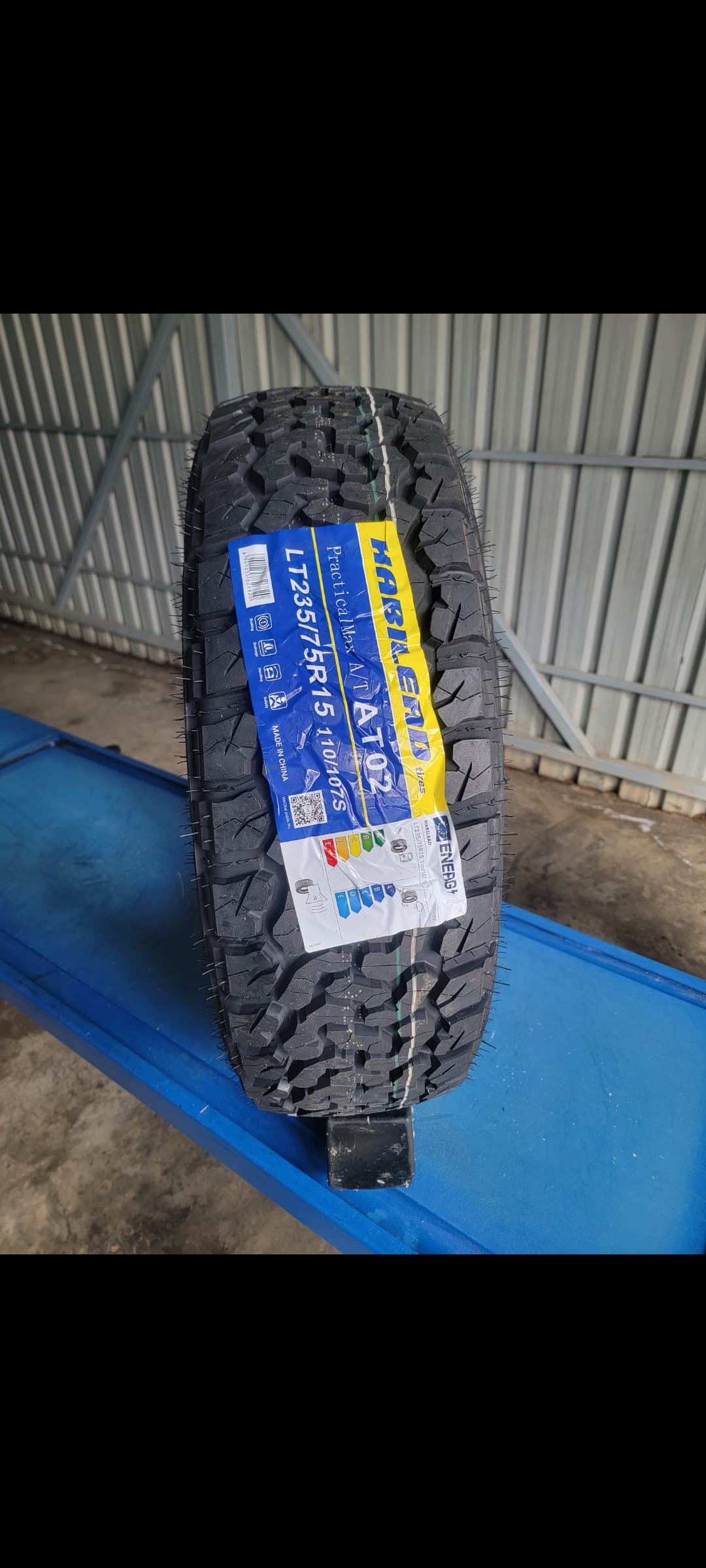 HABILEAD 235/75 R15 AT