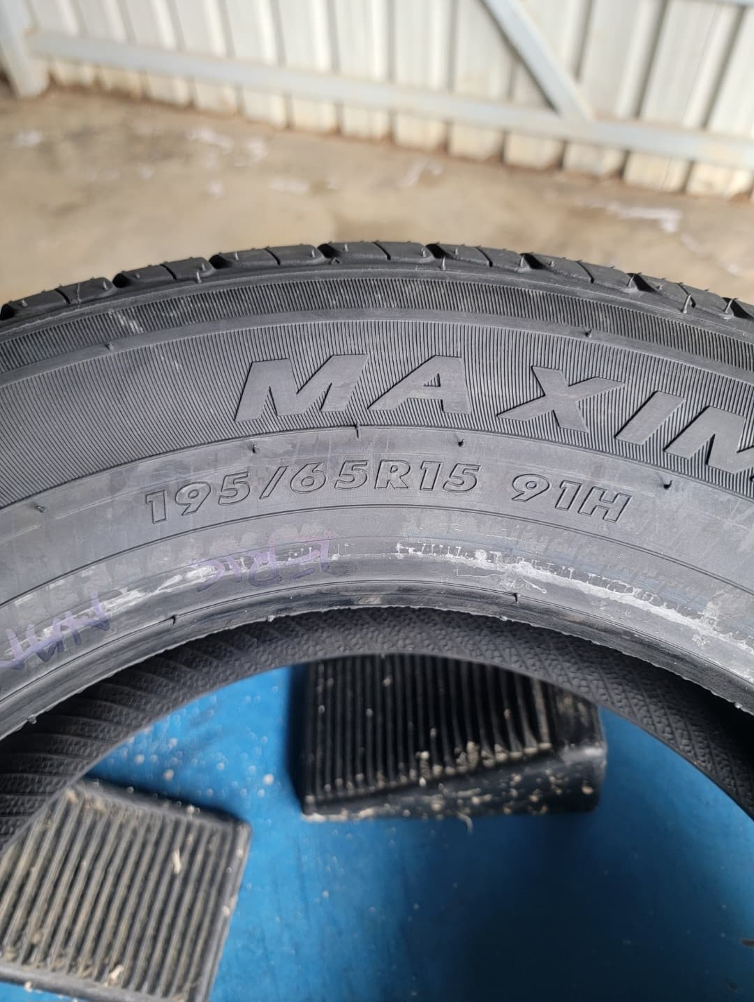 Maxtrek 195/65 R15 HT
